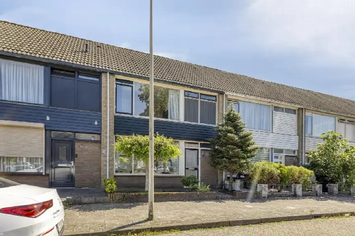 Tussenwoning te koop: Heilige Geestland 32, Gageldonk-Oost Bergen Op Zoom