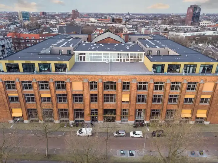 Apartment for rent: Heiman Dullaertplein 105, Delfshaven Rotterdam
