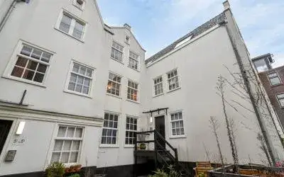 Apartment for sale: Heintje Hoekssteeg 5M, Kop Zeedijk Amsterdam