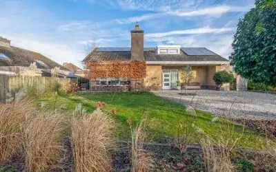 Vrijstaande woning te koop: Heistraat 240, Capelle / Nieuwe Vaart Sprang-Capelle