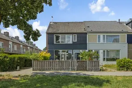Twee-onder-één-kap te koop: Heliusstraat 2, Hondsberg Rosmalen