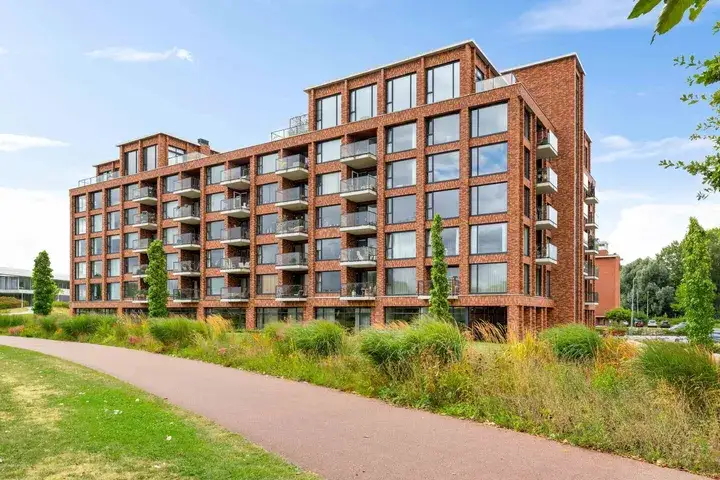 Appartement te koop: Helperpark 440, Europapark Groningen