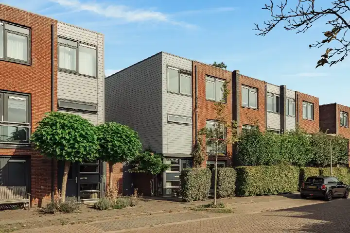 Hoekwoning te koop: Hendrik van der Graaflaan 7, Duinlustpark Bloemendaal