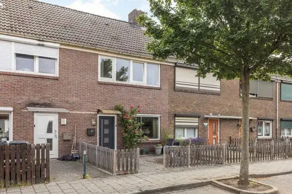 Woning te huur: Hendrik van Veldekestraat, Dr. Schaepmanplein en omgeving Heerlen