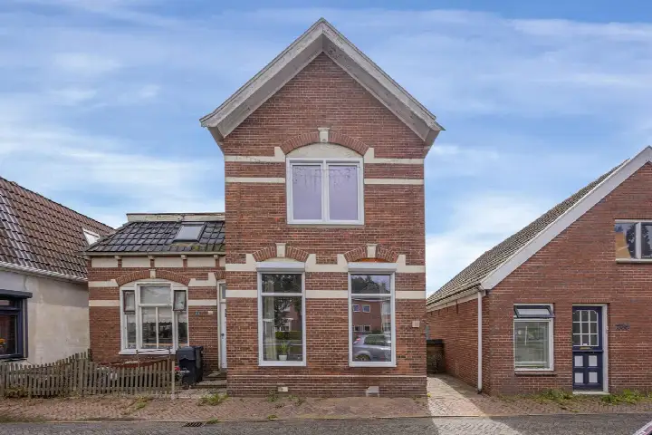 Twee-onder-één-kap te koop: Hendrik Westerstraat 238, Oude Pekela Oude Pekela