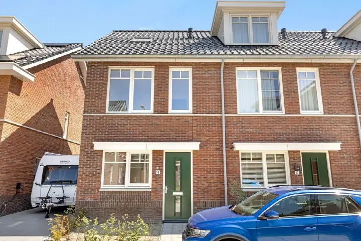 Terraced house for sale: Henk Godthelplaan 14, De Scheg Amstelveen