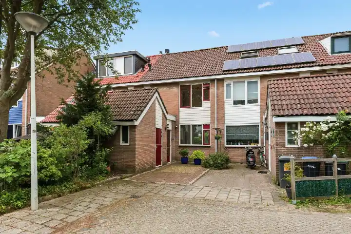Terraced house for sale: Henneland 42, Westerkoog Oost Koog Aan De Zaan
