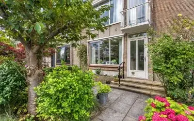 Tussenwoning te koop: Henriëtte Bosmansstraat 16, Prinses Irenebuurt Amsterdam