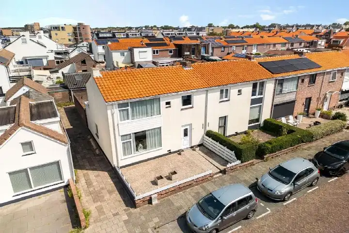 Vrijstaande woning te koop: Henriëtte Roland Holststraat 44, Auteursbuurt Noordwijk