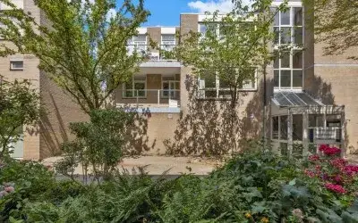 Apartment for sale: Henry Moorepassage 61, Kunstenaarsbuurt Capelle Aan Den Ijssel
