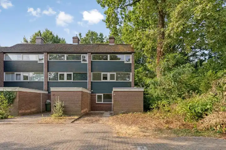Corner house for sale: Herdersveld 25, Coevering Geldrop