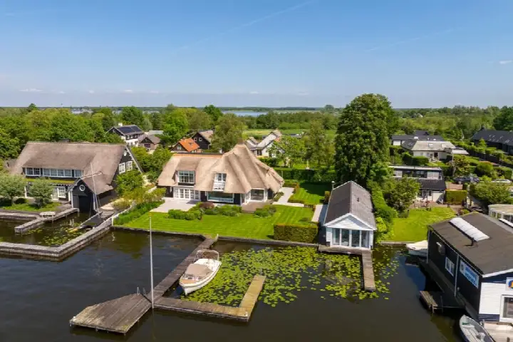 Vrijstaande woning te koop: Herenweg 27, Breukeleveen Breukeleveen