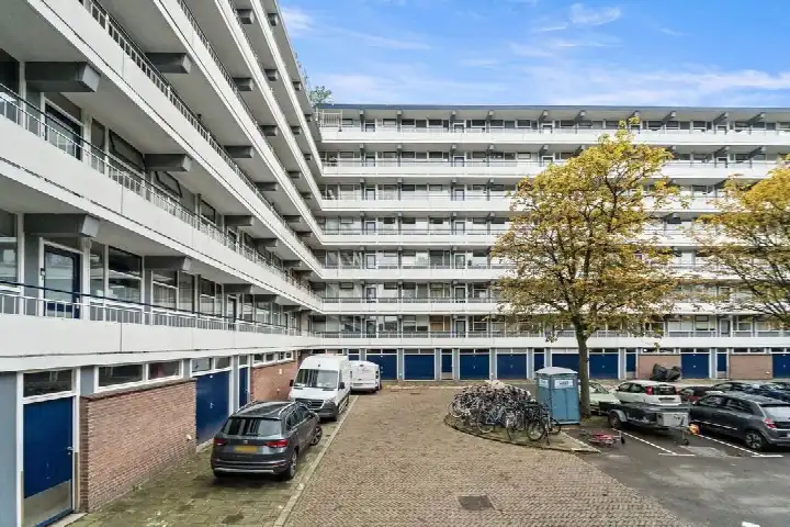 Appartement te koop: Herman Gorterhof 116, Voorhof-Hoogbouw Delft