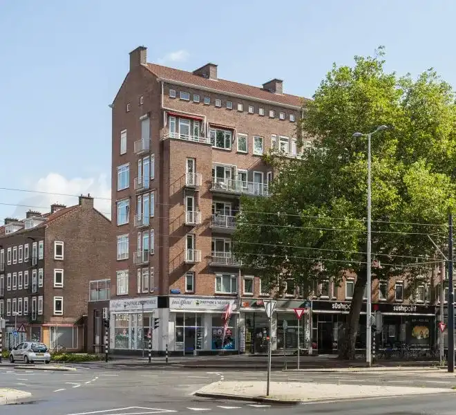 Corner house for rent: Herman Robbersstraat 106, Rubroek Rotterdam