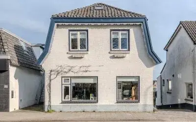 Vrijstaande woning te koop: Herman Kuijkstraat 82, Geldermalsen Centrum Geldermalsen