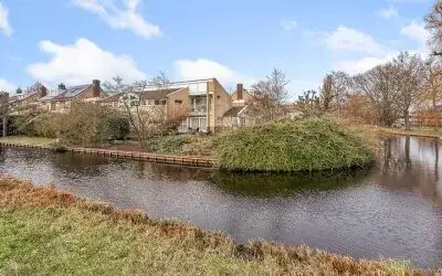 Vrijstaande woning te koop: Herman van Swaneveltplein 9, Schilderskwartier Woerden