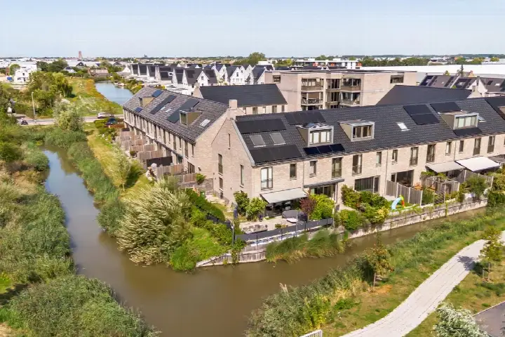 Tussenwoning te koop: Hermelijn 27, Het Nieuwe water 'S-Gravenzande