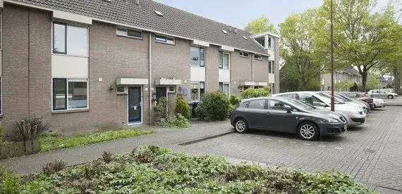Tussenwoning te huur: Hermesburg 7, Burgen Nieuwegein