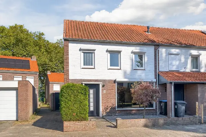 Vrijstaande woning te koop: Hert. Lambrechtstraat 14, Geenhoven Valkenswaard
