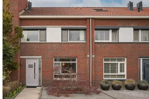 Terraced house for sale: Hertgang 39, De Kelen Veldhoven