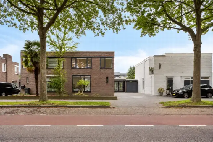 Hoekwoning te koop: Hertogensingel 68, Centrum-West Oss