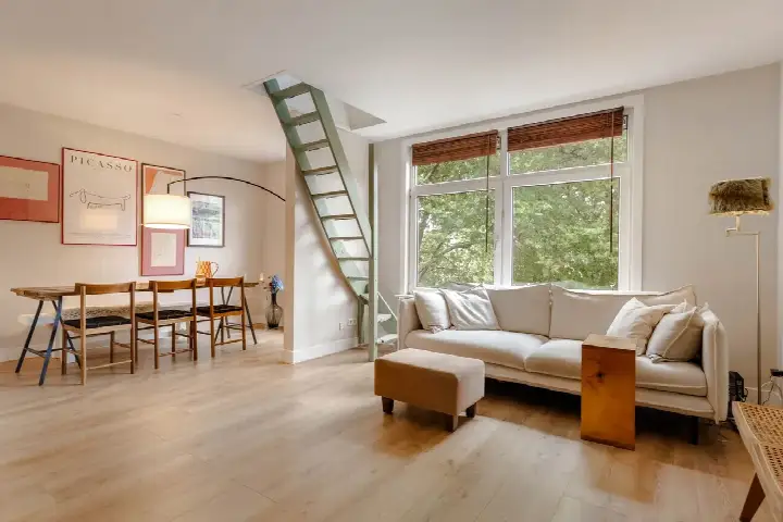 Apartment for sale: Hertspieghelweg 18-3, Bosleeuw Amsterdam