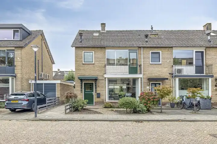 Tussenwoning te koop: Hesseling 19, Prinsenbeek Prinsenbeek