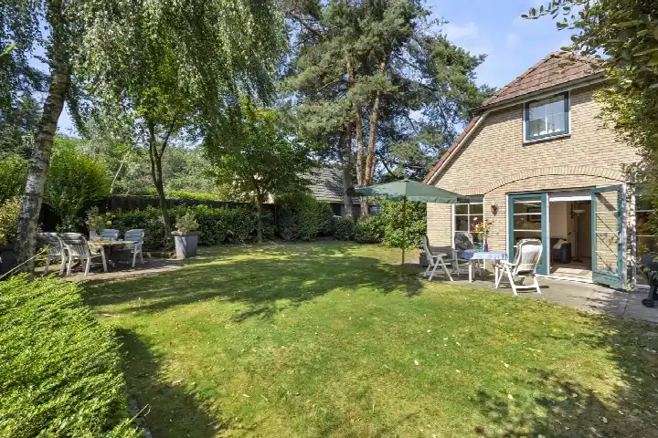 Vrijstaande woning te koop: Hessenweg 83-58, Lunterse Buurtbos Lunteren