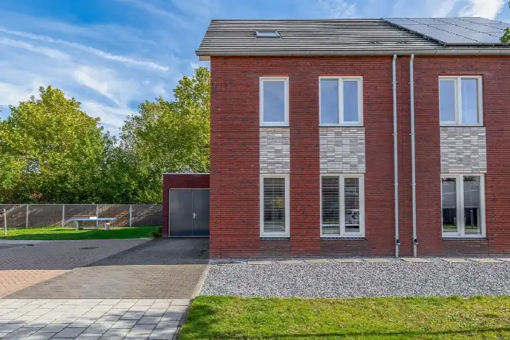 Hoekwoning te koop: Het Derp 15, Stationsbuurt Deurne