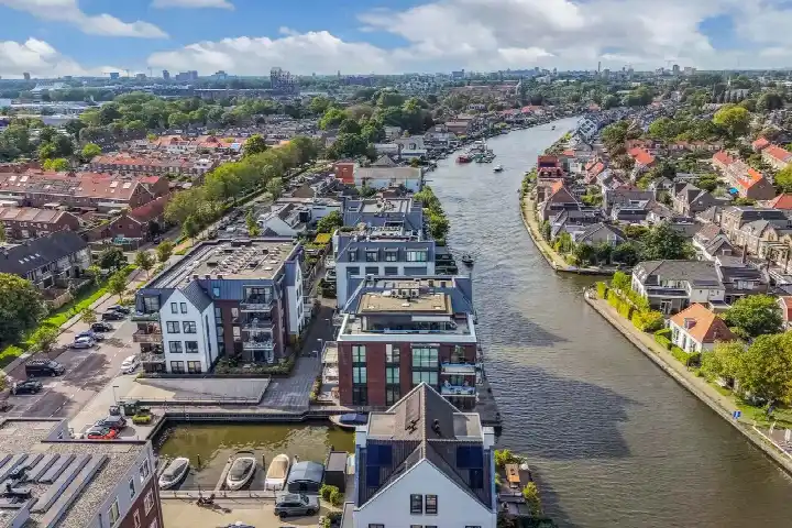 Appartement te koop: Het Fonteyn 20, Hoge Rijndijk Noord Zoeterwoude