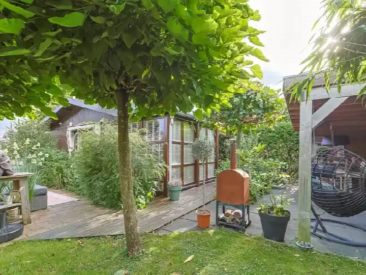 Vrijstaande woning te koop: Het Korte Eind 1-22, Meerwijk De Kwakel