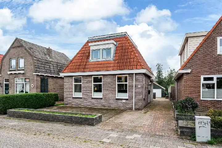 Vrijstaande woning te koop: het Meer 94, Het meer Heerenveen