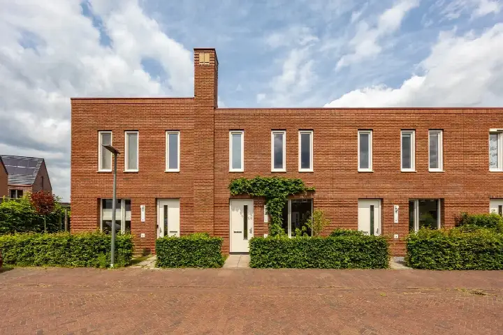 Terraced house for sale: Het Verlaat 4, Tersluis Meerstad