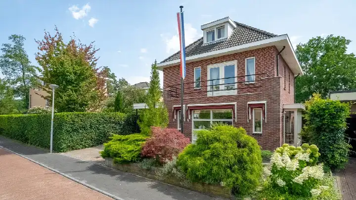 Vrijstaande woning te koop: Het Vossekamp 25, Kollenveld Almelo