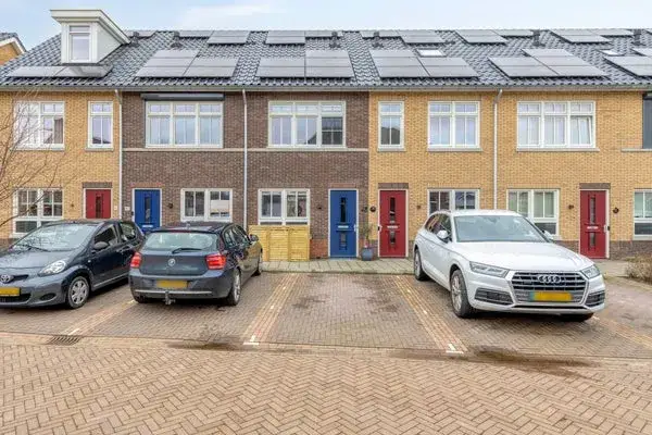 Tussenwoning te koop: Heullaan 40, Kern Oudenhoorn Oudenhoorn