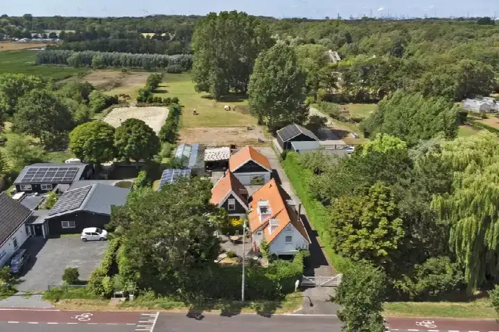Detached house for sale: Heveringseweg 12, Verspreide huizen Rockanje