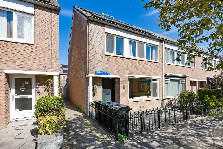 Hoekwoning te koop: Hibiscusstraat 31, Bloemenbuurt Zuid Almere