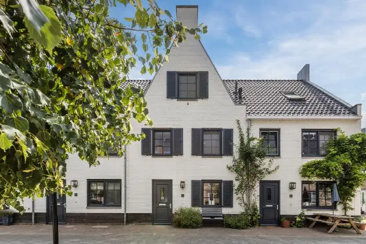 Terraced house for sale: Hidsmeer 25, Parijsch Vlinderbuurt Culemborg