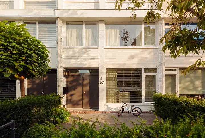 Tussenwoning te koop: Hillenraadt 30, Buitenveldert-Zuidoost Amsterdam
