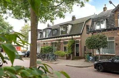 Hoekwoning te koop: Hilvertsweg 98, Bloemenkwartier Zuid Hilversum