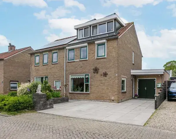Twee-onder-één-kap te koop: Hinkerstraat 29, Cothen Cothen