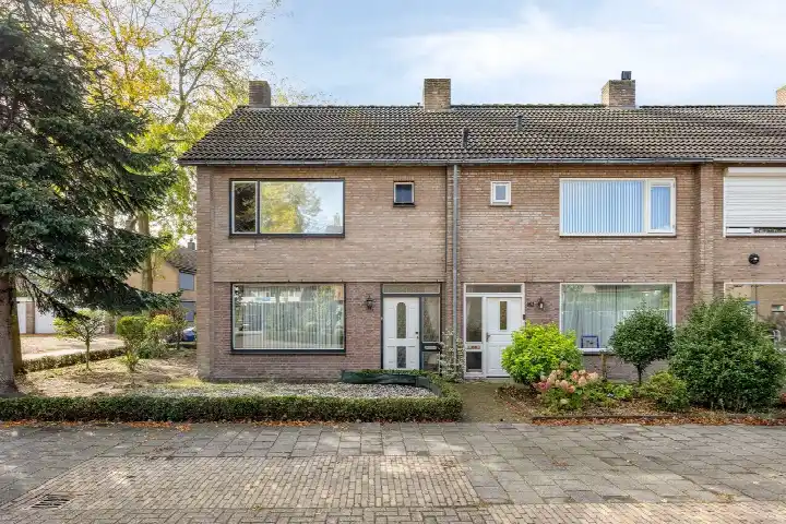 Hoekwoning te koop: Hobbemastraat 13, Pannenhoef (west) Kaatsheuvel