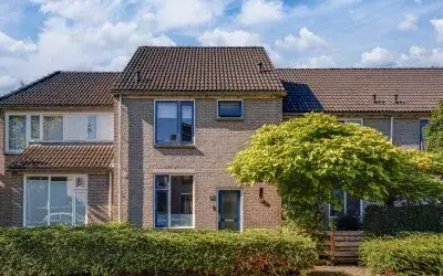 Terraced house for sale: Hoedekenskerkestraat 13, De Laar-Oost Arnhem