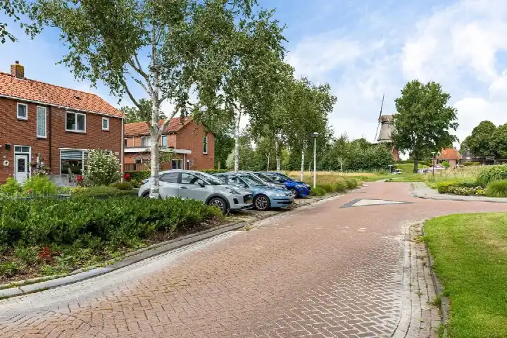 Hoekwoning te koop: Hoedemakersweg 88, Dokkum Hoedemakerspolder Dokkum