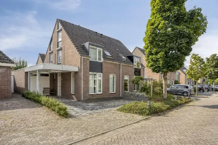 Twee-onder-één-kap te koop: Hoefakkers 18, Aan de Heerstraat e.o. Westerhoven