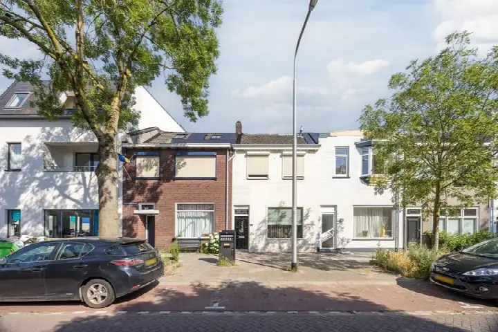 Tussenwoning te koop: Hoefakkerstraat 89, Besterd Tilburg