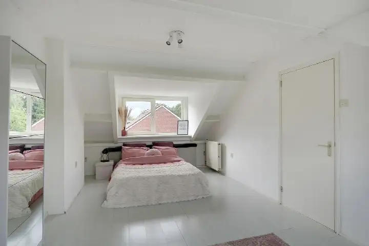 Tussenwoning te koop: Hoeker 96, Risdam-Zuid - Buurt 20 06 Hoorn