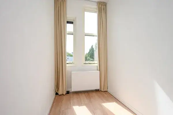 Room for rent: Hoevestraat, Provenierswijk Rotterdam