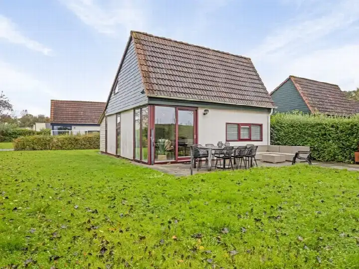 Detached house for sale: Hof van Zeeland 89, Buitengebied Heinkenszand Heinkenszand