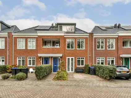 Tussenwoning te koop: Hofje Van Holtlant 41, Elisabethhof Leiderdorp